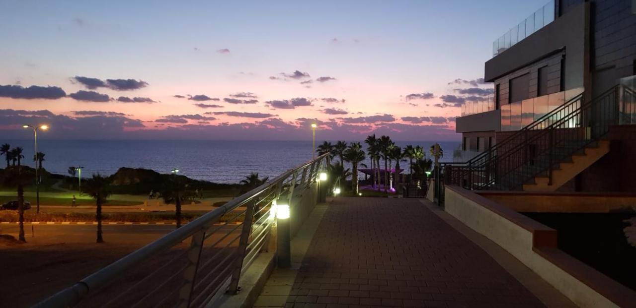 Seascape Terraces Netanya Villa Exterior photo