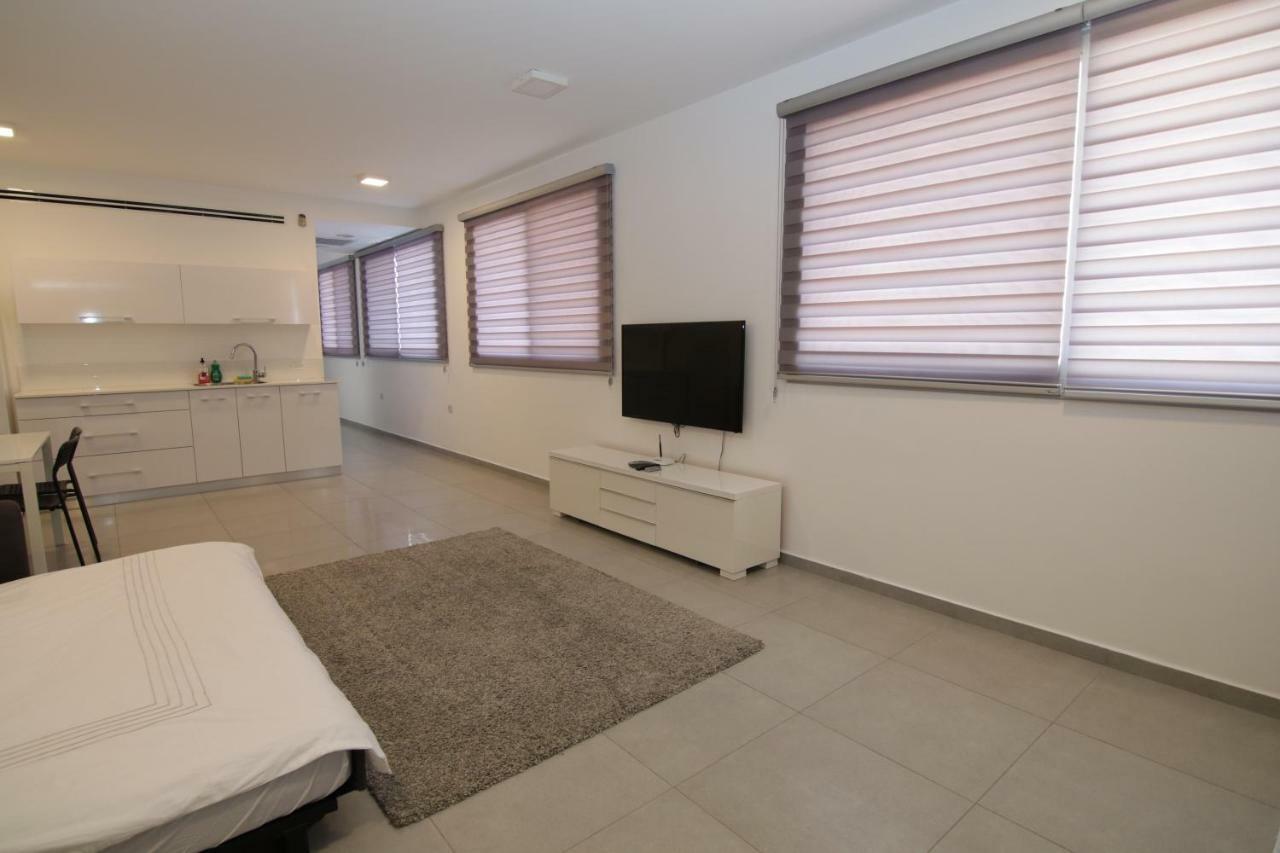 Seascape Terraces Netanya Villa Exterior photo